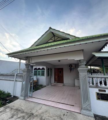 Tokku's House Stadium Gong Badak Drawbridge Umt Unisza Mydin Gong Badak Airport Lapangan Terbang Sultan Mahmud Pantai Miami