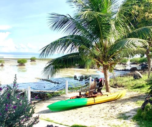 Toliz Beach House -Sipaway Island San Carlos City