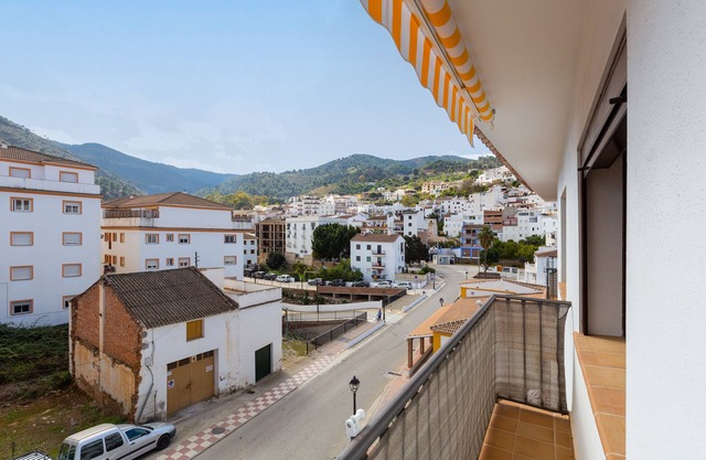 TOLOX 1 - Nice apartment with free WiFi.