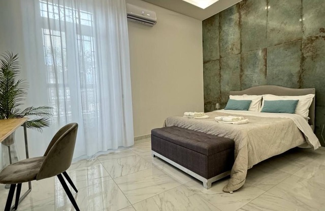 TOMMY'SAPARTAMENT2.0