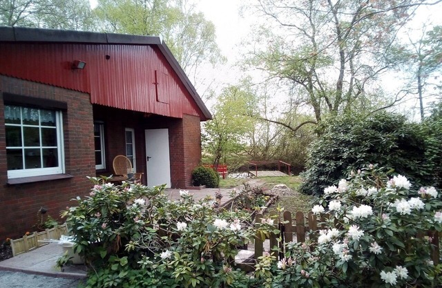 TOP-ALLEINLAGE Pond idyll 1.5ha just for you by the pond with its own forest
