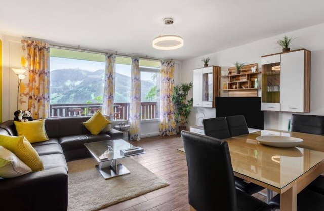 Top C 34 by Interhome