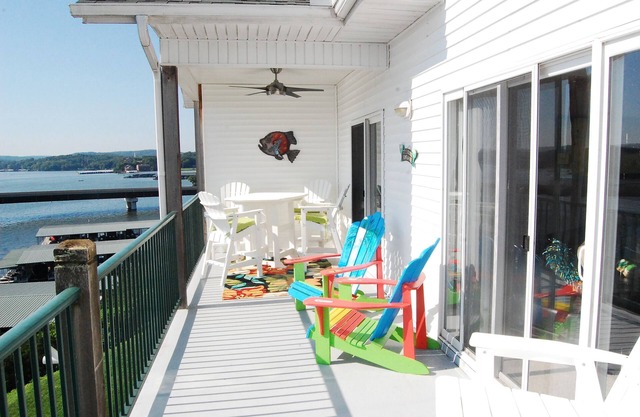 Top Floor, Building with Elevator, 4BR 3BA Unit