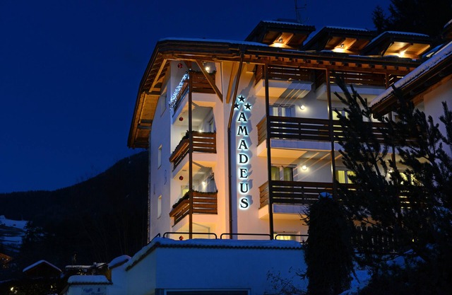 Top Located Alpin-Residence Amadeus* Luxury Alpine GEM for 2 Pax