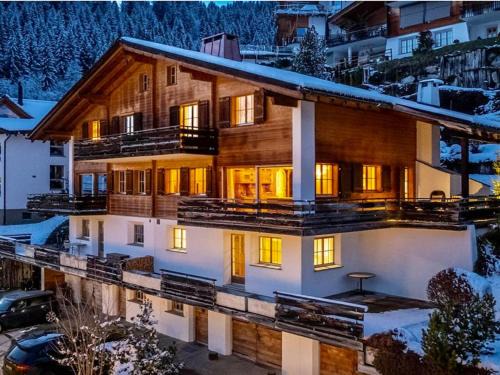 Top location and cozy chalet style