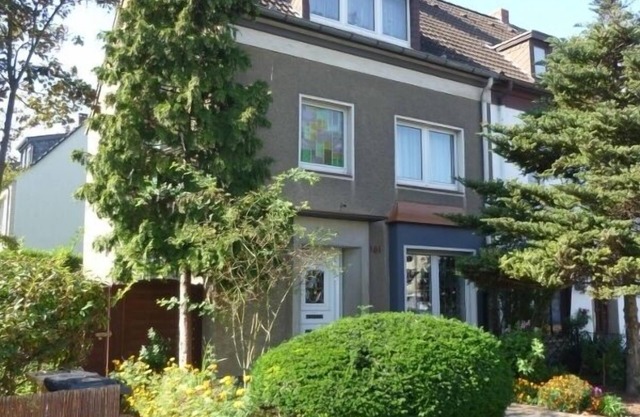 Top location, high quality, sunny maisonette. , Garden, free wifi