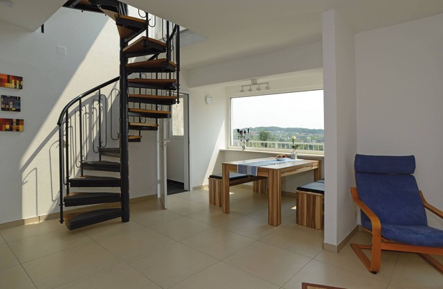 Top modern 4-star duplex apartment with great views