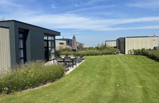 Top-modernes Chalet Meerzeit mit Großem Garten am Ijsselmeer