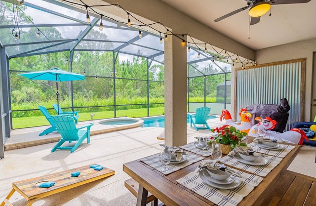 TOP RATED Resort Villa ♥Disney-Themed Rooms ♥ARCADE Game Room ♥ Private Pool/Spa