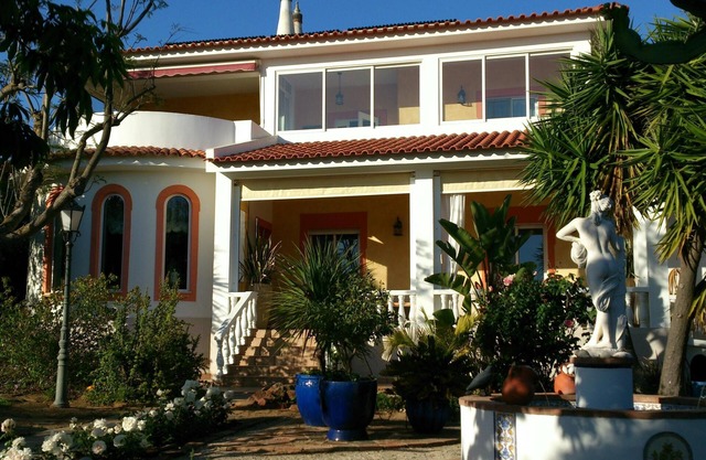 Top well maintained apartment in country house new in the rental