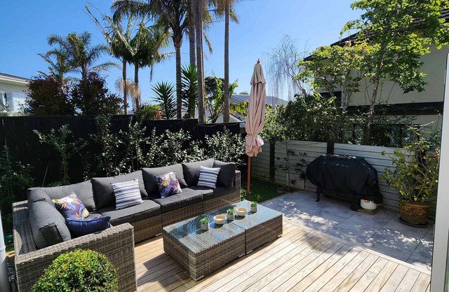 Torbay Oasis near the Sea
