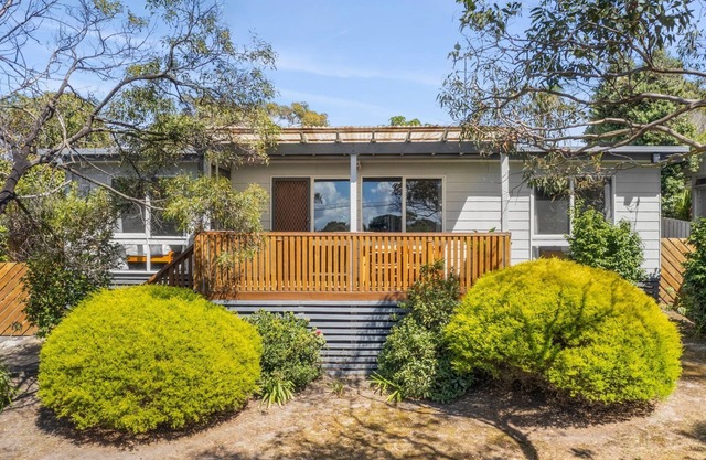 Torquay Boulevard Beach House