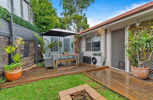 Torquay Terrace Coastal Charm and Laidback Living