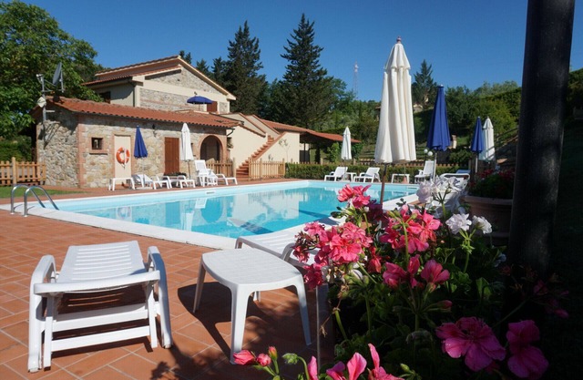 TOSCANA TOUR - Agriturismo San Maurizio Anna 2