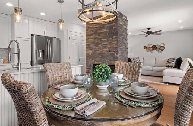 Totally stunning condo minutes to everything Stowe
