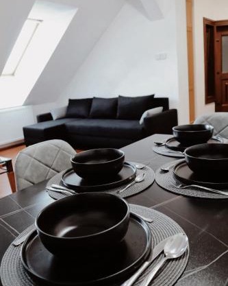 TOTO's apartment
