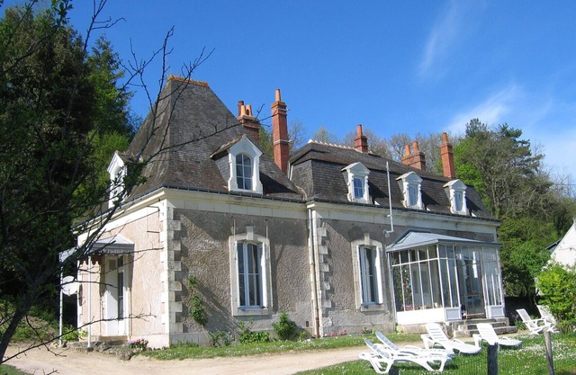 Touraine Manor and Troglodyte Pavilion,