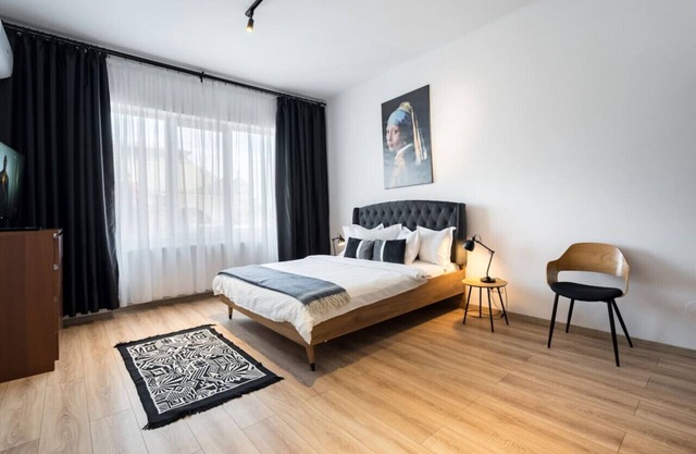Touristic Area | City Centre | Old Town Apartment with View