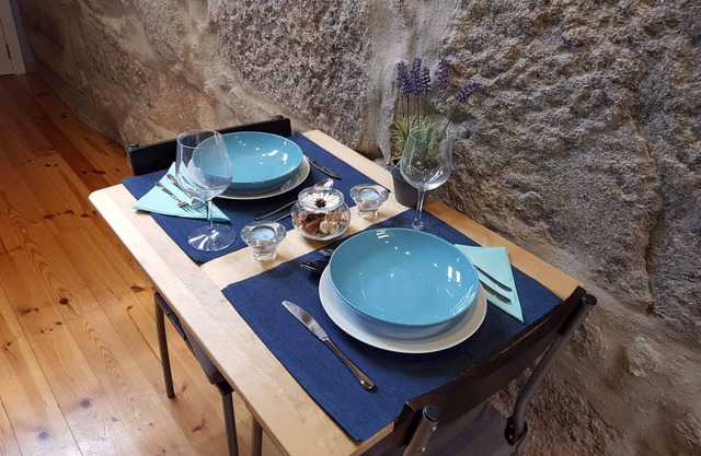 Tower Studio Located in the Historic Centre of Porto!