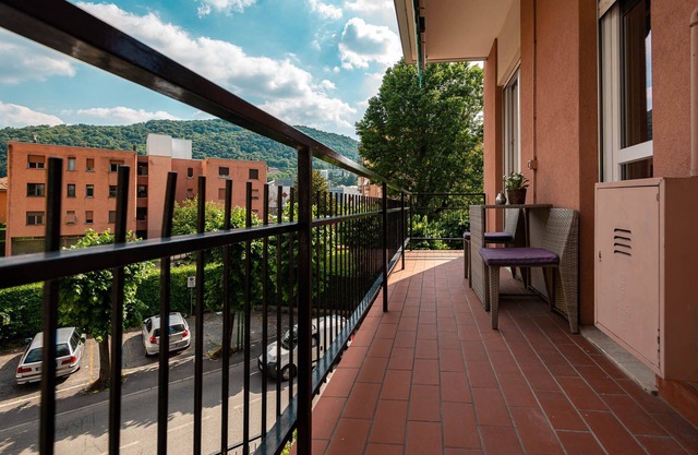 Town 8 - Cernobbio - One Bedroom Apartment, Sleeps 3