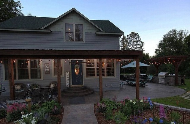 Town and Country Trailside Farmhouse, Leech Lake