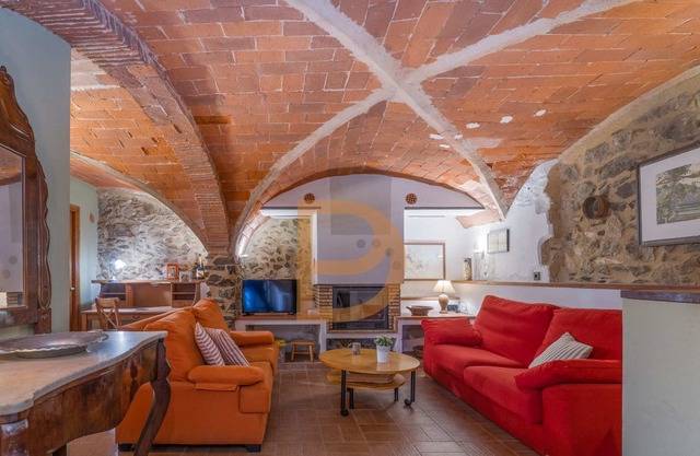 Town house for eight people in Vilamaniscle