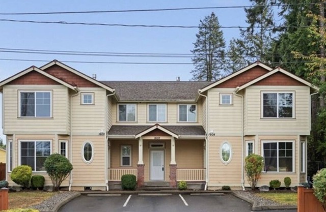 Townhome in Shelton