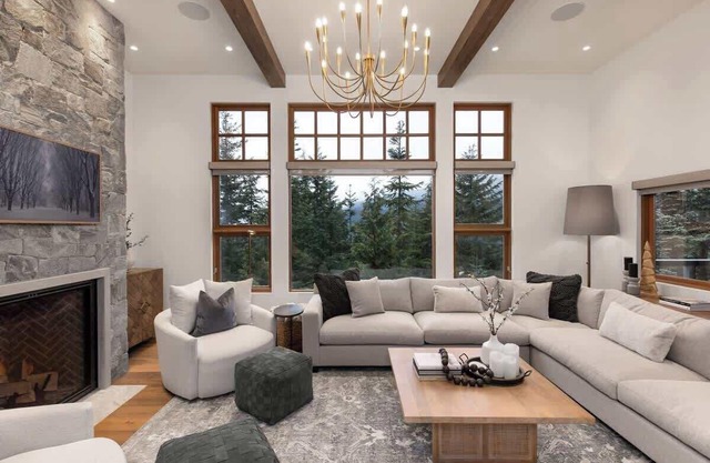 Townhome w/Ski Access, Hot Tub, Views & Fireplace