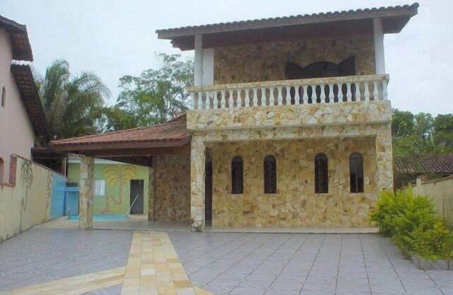 TOWNHOUSE 4 SUITES WIFI AIR CONDITION. PARADISE GUARATUBA CONDOMINIUM COSTA DO SOL