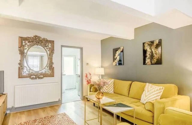 Townhouse near to Castle, Cathedral and Bailgate