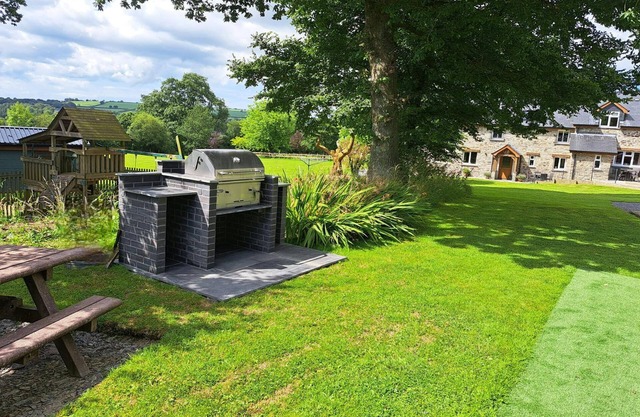 Towy Cottage, Cenarth