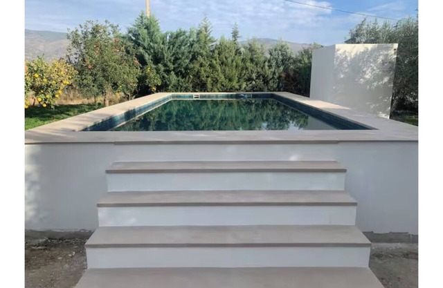Traditional country house with private pool