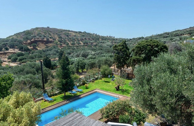 Traditional Crete Villa | 5 Bedrooms | Villa Autumn Wind | Private Pool &.