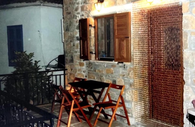 traditional house in Androni