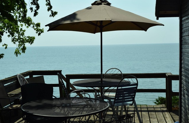 Traditional Lake Michigan Cottage