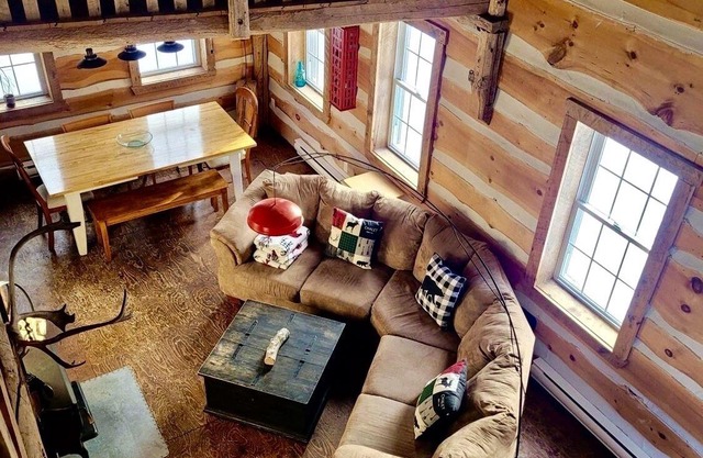 Traditional Ranch/hot-tub - 35 min from Mont Tremblant
