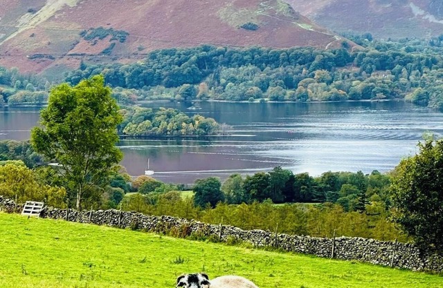 Traditional renovated cottage nLake District cumbria mountain views ,beach close