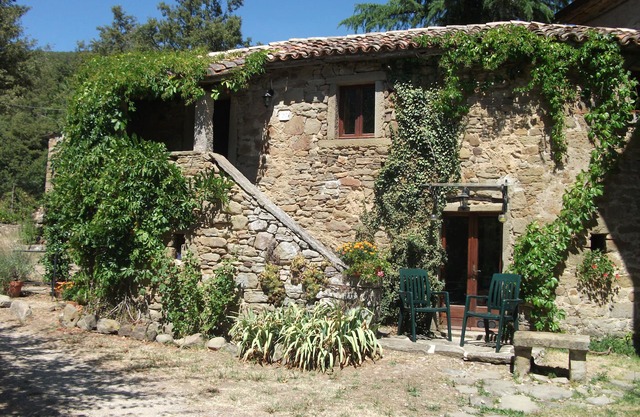 Traditional stone cottage in rural, tranquil and quiet location built in 1799