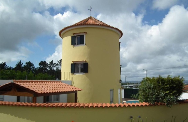Traditional windmill completely renovated with private pool