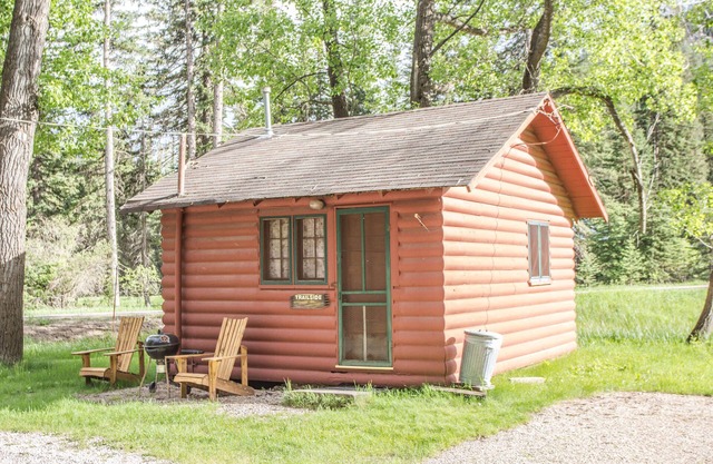 Trailside Cabin near Spearfish Cabin