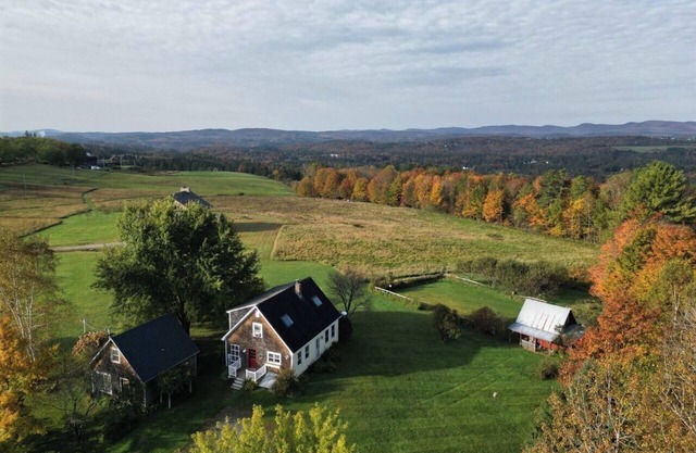 Trailside Cottage at Kingdom Trails in Lyndonville