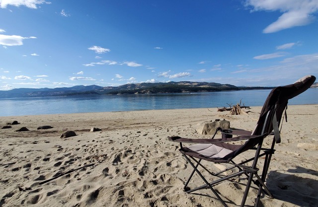 TRANQUIL AND PRIVATE! Pets are welcome here! Optional full RV space add on