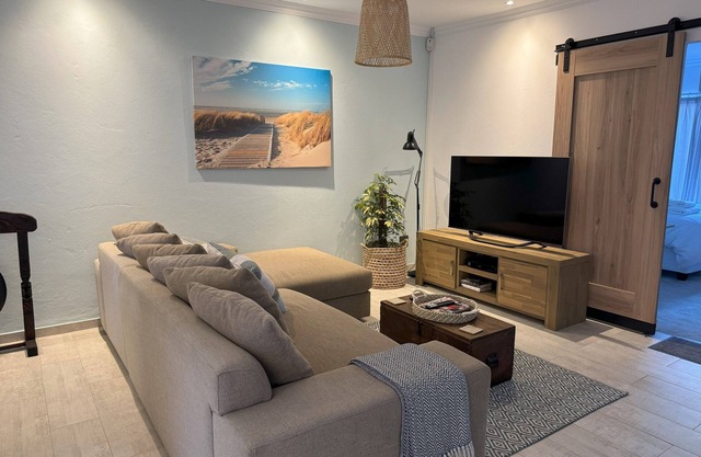 Tranquil Cottage Retreat - Malanshof, Randburg