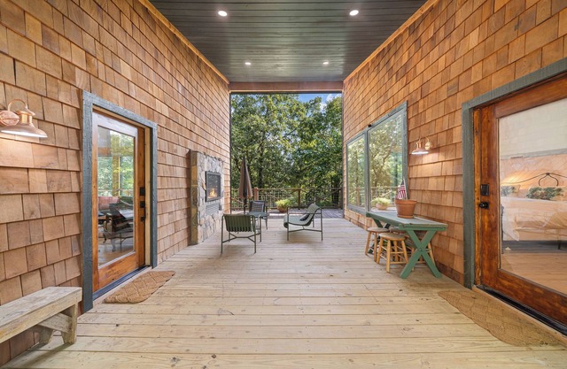 Tranquil Luxury | Firepit, Hot Tub & Forest Views