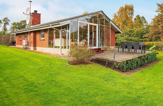 Tranquil Retreat in Hejlsminde-By Traum
