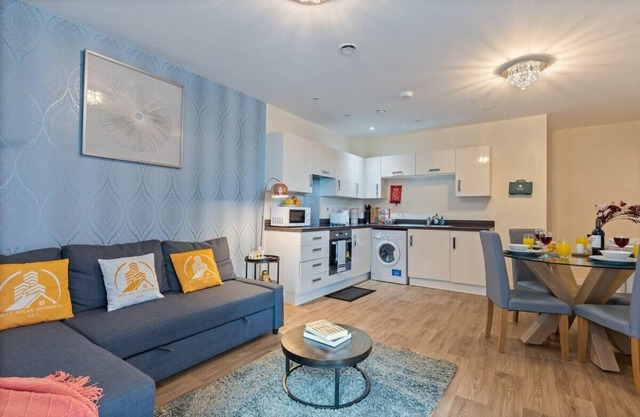 Tranquil Telford Retreat with 2 Bedrooms