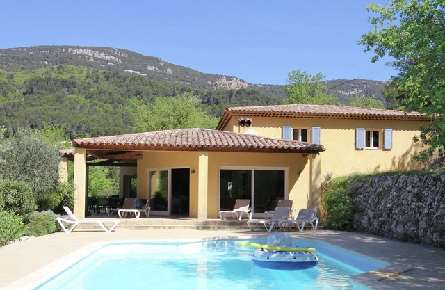 Tranquil Villa in Bargemon with Private Pool