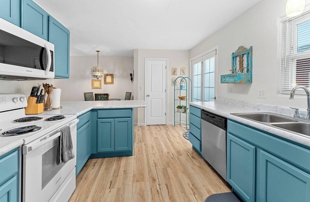Tranquility Townhome - Near Sioux Falls, SD