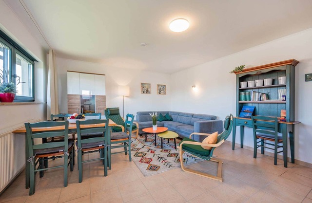 Traumhafte Ferienwohnung 350 m vom Strand, mit Wlan und Parkplatz