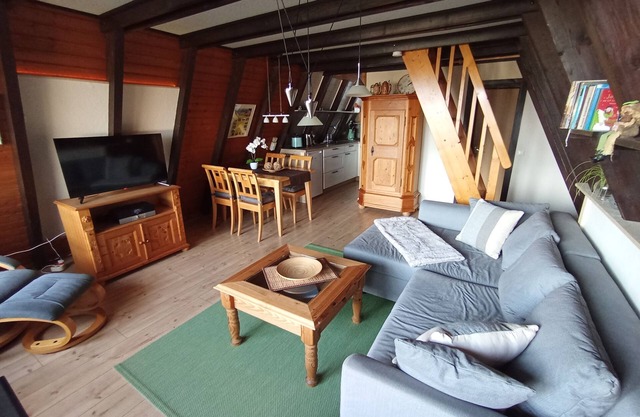 Traumhaftes Ferienhaus am See in den Bergen mit Wlan